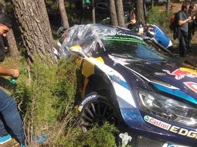 Andreas Mikkelsen - Anders Jæger
52º RallyRACC Catalunya-Costa Daurada Rally de España 2016. Volkswagen Polo R WRC (WOB VW 141). Abandonó por accidente (vuelco) en SS12 Alcover - Capafonts 2 de 19,93 km.
Volkswagen Motorsport

Del 13 al 16 de Octubre, Salou, Tarragona, Catalunya, España.
Superficie: tierra - asfalto.

El Rallye constaba de 3 etapas con un total de 1430.58 km de los que 321.08 km divididos en 19 tramos eran cronometrados.

Tomaron la salida 58 equipos, finalizaron 51.
Palabras clave: Volkswagen;Polo;WRC;Catalunya;España;Spain;2016;Crash