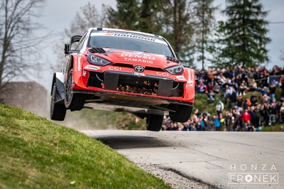 Takamoto Katsuta - Aaron Johnston
Croatia Rally 2026. Toyota GR Yaris Rally1 (A-7651). Clasificado 1º.
Toyota Gazoo Racing WRT

Del 9 al 12 de Abril, Cavle
Superficie: asfalto

El Rallye constaba de 3 etapas con un total de 1134 km de los que 300.28 km divididos en 20 tramos eran cronometrados.

Tomaron la salida 51 equipos, finalizaron 44.

© Honza Fronek

Palabras clave: Croacia;Toyota;Yaris;Rally1;2026