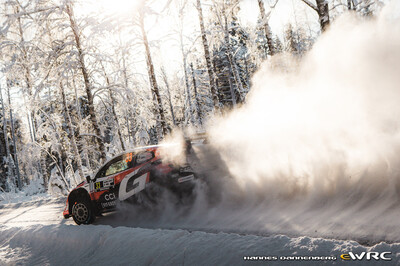 Elfyn Evans - Scott Martin
73º Rally Sweden 2026. Toyota GR Yaris Rally1 (A-7663). Clasificado 1º.
Toyota Gazoo Racing WRT

Del 12 al 15 de Febrero, Umeå.
Superficie: nieve - hielo.

El Rallye constaba de 3 etapas con un total de 1069.44 km de los que 300.66 km divididos en 18 tramos eran cronometrados.

Tomaron la salida 57 equipos.

© Hannes Dannenberg

Palabras clave: Toyotra;Yaris;Suecia;2026;Rally1