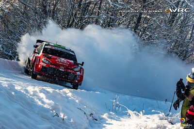 Elfyn Evans - Scott Martin
73º Rally Sweden 2026. Toyota GR Yaris Rally1 (A-7663). Clasificado 1º.
Toyota Gazoo Racing WRT

Del 12 al 15 de Febrero, Umeå.
Superficie: nieve - hielo.

El Rallye constaba de 3 etapas con un total de 1069.44 km de los que 300.66 km divididos en 18 tramos eran cronometrados.

Tomaron la salida 57 equipos.

© Mateusz Szczerba

Palabras clave: Toyotra;Yaris;Suecia;2026;Rally1