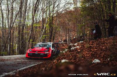 Sami Pajari - Marko Salminen
Croatia Rally 2026. Toyota GR Yaris Rally1 (A-7657). Clasificado 2º.
Toyota Gazoo Racing WRT

Del 9 al 12 de Abril, Cavle
Superficie: asfalto

El Rallye constaba de 3 etapas con un total de 1134 km de los que 300.28 km divididos en 20 tramos eran cronometrados.

Tomaron la salida 51 equipos, finalizaron 44.

© Vítek Paldus

Palabras clave: Croacia;Toyota;Yaris;Rally1;2026