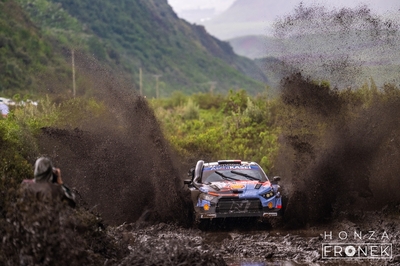 Adrien Fourmaux - Alexandre Coria
74º Safari Rally Kenya 2026. Hyundai i20 N Rally1 (ALZ WR 917). Clasificado 2º.
Hyundai Shell Mobis WRT

Del 12 al 15 de Marzo, Naivasha.
Superficie: tierra.

El Rally constaba de 4 etapas con un total de 1205.46 km de los que 338.34 km divididos en 20 tramos eran cronometrados.

Tomaron la salida 41 equipos, finalizaron 29.

© Honza Fronek

Palabras clave: Ford;Puma;Rally1;Kenya;2026