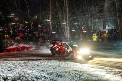 Elfyn Evans - Scott Martin
94º Rallye Automobile de Monte-Carlo 2026. Toyota GR Yaris Rally1 (A-7538). Clasificado 2º.
Toyota Gazoo Racing WRT

Del 22 al 25 de Enero, Gap - Monaco.
Superficie: asfalto - nieve.

El Rally constaba de 4 etapas con un total de 1553.22 km de los que 339.15 km divididos en 17 tramos eran cronometrados.

Tomaron la salida 65 equipos, finaluizaron 48.

© Honza Fronek

Palabras clave: Toyota;Yaris;Rally1;Montecarlo;2026