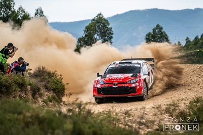 Oliver Solberg - Elliott Edmondson
59º Vodafone Rally de Portugal 2026. Toyota GR Yaris Rally1 (A-7649). Clasificado 2º.
Toyota Gazoo Racing WRT

Del 7 al 10 de Mayo, Matosinhos.
Superficie: tierra.

El Rallye constaba de 4 etapas con un total de 1874.58 km de los que 344.91 km divididos en 23 tramos eran cronometrados.

Tomaron la salida 67 equipos, finalizaron 47.

© Honza Fronek

Palabras clave: Toyota;Yaris;Rally1;Portugal;2026