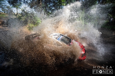 Sami Pajari - Marko Salminen
74º Safari Rally Kenya 2026. Toyota GR Yaris Rally1 (A-7657). Clasificado 3º.
Toyota Gazoo Racing WRT

Del 12 al 15 de Marzo, Naivasha.
Superficie: tierra.

El Rally constaba de 4 etapas con un total de 1205.46 km de los que 338.34 km divididos en 20 tramos eran cronometrados.

Tomaron la salida 41 equipos, finalizaron 29.

© Honza Fronek

Palabras clave: Toyota;Yaris;Rally1;Kenya;2026