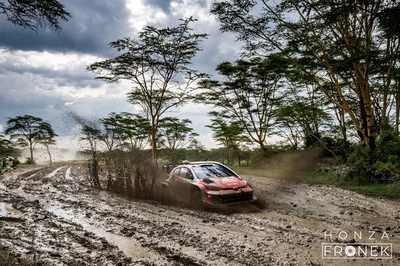 Sami Pajari - Marko Salminen
74º Safari Rally Kenya 2026. Toyota GR Yaris Rally1 (A-7657). Clasificado 3º.
Toyota Gazoo Racing WRT

Del 12 al 15 de Marzo, Naivasha.
Superficie: tierra.

El Rally constaba de 4 etapas con un total de 1205.46 km de los que 338.34 km divididos en 20 tramos eran cronometrados.

Tomaron la salida 41 equipos, finalizaron 29.

© Honza Fronek

Palabras clave: Toyota;Yaris;Rally1;Kenya;2026
