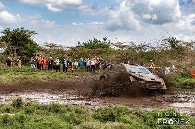Esapekka Lappi - Enni Mälkönen
74º Safari Rally Kenya 2026. Hyundai i20 N Rally1 (ALZ WR 909). Clasificado 4º.
Hyundai Shell Mobis WRT

Del 12 al 15 de Marzo, Naivasha.
Superficie: tierra.

El Rally constaba de 4 etapas con un total de 1205.46 km de los que 338.34 km divididos en 20 tramos eran cronometrados.

Tomaron la salida 41 equipos, finalizaron 29.

© Honza Fronek

Palabras clave: Hyundai;Rally1;Kenya;2026