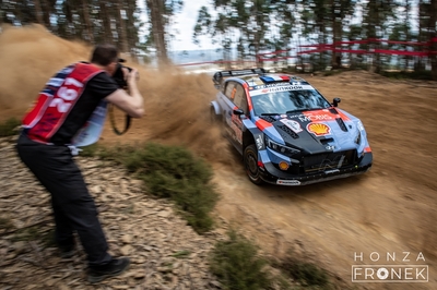 Adrien Fourmaux - Alexandre Coria
59º Vodafone Rally de Portugal 2026. Hyundai i20 N Rally1 (ALZ WR 917). Clasificado 4º.
Hyundai Shell Mobis WRT

Del 7 al 10 de Mayo, Matosinhos.
Superficie: tierra.

El Rallye constaba de 4 etapas con un total de 1874.58 km de los que 344.91 km divididos en 23 tramos eran cronometrados.

Tomaron la salida 67 equipos, finalizaron 47.

© Honza Fronek

Palabras clave: Hyundai;Rally1;Portugal;2026