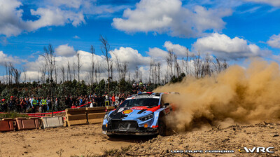 Adrien Fourmaux - Alexandre Coria
59º Vodafone Rally de Portugal 2026. Hyundai i20 N Rally1 (ALZ WR 917). Clasificado 4º.
Hyundai Shell Mobis WRT

Del 7 al 10 de Mayo, Matosinhos.
Superficie: tierra.

El Rallye constaba de 4 etapas con un total de 1874.58 km de los que 344.91 km divididos en 23 tramos eran cronometrados.

Tomaron la salida 67 equipos, finalizaron 47.

© Luis Filipe Ferreira

Palabras clave: Hyundai;Rally1;Portugal;2026