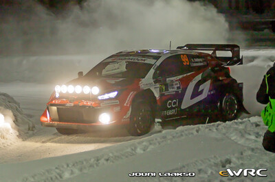 Oliver Solberg - Elliott Edmondson
73º Rally Sweden 2026. Toyota GR Yaris Rally1 (A-7662). Clasificado 4º.
Toyota Gazoo Racing WRT

Del 12 al 15 de Febrero, Umeå.
Superficie: nieve - hielo.

El Rallye constaba de 3 etapas con un total de 1069.44 km de los que 300.66 km divididos en 18 tramos eran cronometrados.

Tomaron la salida 57 equipos, finalizaron 48.

© Jouni Laakso

Palabras clave: Toyotra;Yaris;Suecia;2026;Rally1