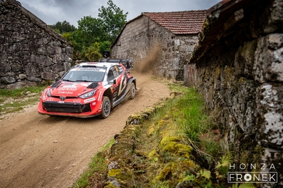Takamoto Katsuta - Aaron Johnston
59º Vodafone Rally de Portugal 2026. Toyota GR Yaris Rally1 (A-7658). Clasificado 5º.
Toyota Gazoo Racing WRT

Del 7 al 10 de Mayo, Matosinhos.
Superficie: tierra.

El Rallye constaba de 4 etapas con un total de 1874.58 km de los que 344.91 km divididos en 23 tramos eran cronometrados.

Tomaron la salida 67 equipos, finalizaron 47.

© Honza Fronek

Palabras clave: Toyota;Yaris;Rally1;Portugal;2026