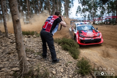 Sébastien Ogier - Vincent Landais
59º Vodafone Rally de Portugal 2026. Toyota GR Yaris Rally1 (A-7690). Clasificado 6º.
Toyota Gazoo Racing WRT

Del 7 al 10 de Mayo, Matosinhos.
Superficie: tierra.

El Rallye constaba de 4 etapas con un total de 1874.58 km de los que 344.91 km divididos en 23 tramos eran cronometrados.

Tomaron la salida 67 equipos, finalizaron 47.

© Honza Fronek

Palabras clave: Toyota;Yaris;Rally1;Portugal;2026