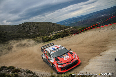 Sébastien Ogier - Vincent Landais
59º Vodafone Rally de Portugal 2026. Toyota GR Yaris Rally1 (A-7690). Clasificado 6º.
Toyota Gazoo Racing WRT

Del 7 al 10 de Mayo, Matosinhos.
Superficie: tierra.

El Rallye constaba de 4 etapas con un total de 1874.58 km de los que 344.91 km divididos en 23 tramos eran cronometrados.

Tomaron la salida 67 equipos, finalizaron 47.

© Luis Filipe Ferreira

Palabras clave: Toyota;Yaris;Rally1;Portugal;2026