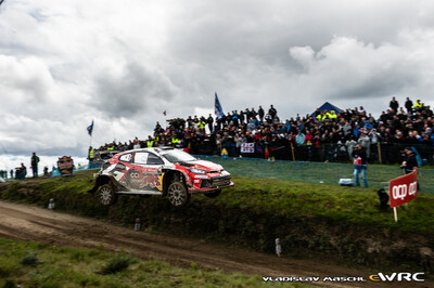 Sébastien Ogier - Vincent Landais
59º Vodafone Rally de Portugal 2026. Toyota GR Yaris Rally1 (A-7690). Clasificado 6º.
Toyota Gazoo Racing WRT

Del 7 al 10 de Mayo, Matosinhos.
Superficie: tierra.

El Rallye constaba de 4 etapas con un total de 1874.58 km de los que 344.91 km divididos en 23 tramos eran cronometrados.

Tomaron la salida 67 equipos, finalizaron 47.

© Vladislav Maschl

Palabras clave: Toyota;Yaris;Rally1;Portugal;2026