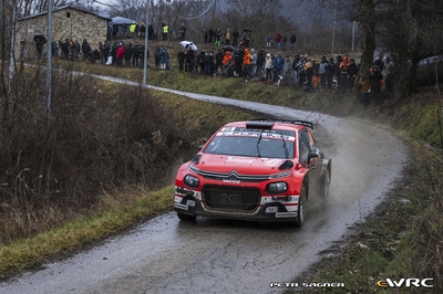 Léo Rossel - Guillaume Mercoiret
94º Rallye Automobile de Monte-Carlo 2026. Citroën C3 Rally2 (HB-105-NY). Clasificado 6º.
2C Junior Team

Del 22 al 25 de Enero, Gap - Monaco.
Superficie: asfalto - nieve.

El Rally constaba de 4 etapas con un total de 1553.22 km de los que 339.15 km divididos en 17 tramos eran cronometrados.

Tomaron la salida 65 equipos, finaluizaron 48.

© Petr Sagner

Palabras clave: Citroen;Rally2;Montecarlo;2026