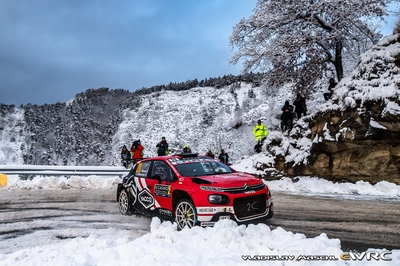 Léo Rossel - Guillaume Mercoiret
94º Rallye Automobile de Monte-Carlo 2026. Citroën C3 Rally2 (HB-105-NY). Clasificado 6º.
2C Junior Team

Del 22 al 25 de Enero, Gap - Monaco.
Superficie: asfalto - nieve.

El Rally constaba de 4 etapas con un total de 1553.22 km de los que 339.15 km divididos en 17 tramos eran cronometrados.

Tomaron la salida 65 equipos, finaluizaron 48.

© Vladislav Maschl

Palabras clave: Citroen;Rally2;Montecarlo;2026