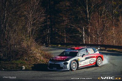 Nikolay Gryazin - Konstantin Aleksandrov
Croatia Rally 2026. Lancia Ypsilon Rally2 HF Integrale (HH-762-NV). Clasificado 6º.
Lancia Corse HF

Del 9 al 12 de Abril, Cavle
Superficie: asfalto

El Rallye constaba de 3 etapas con un total de 1134 km de los que 300.28 km divididos en 20 tramos eran cronometrados.

Tomaron la salida 51 equipos, finalizaron 44.

© Vítek Paldus

Palabras clave: Lancia;Ypsilon;Rally2;Croacia;2026