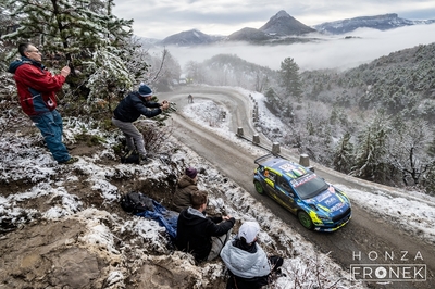 Roberto Daprà - Luca Guglielmetti
94º Rallye Automobile de Monte-Carlo 2026. Skoda Fabia RS Rally2 (6SA K3E). Clasificado 8º.

Del 22 al 25 de Enero, Gap - Monaco.
Superficie: asfalto - nieve.

El Rally constaba de 4 etapas con un total de 1553.22 km de los que 339.15 km divididos en 17 tramos eran cronometrados.

Tomaron la salida 65 equipos, finaluizaron 48.

© Honza Fronek

Palabras clave: Skoda;Fabia;Rally2;Montecarlo;2026
