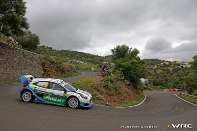 Josh McErlean - Eoin Treacy
50º Rally Islas Canarias - Rally of Spain 2026. Ford Puma Rally1 (YX22 FCE). Clasificado 8º.
M-Sport Ford WRT

Del 23 al 26 de Abril, Cavle
Superficie: asfalto

El Rallye constaba de 3 etapas con un total de 1309.16 km de los que 301.30 km divididos en 18 tramos eran cronometrados (uno de ellos fue cancelado SS3 Tejeda - San Mateo 1 de 18,62 km.
La cancelación se debió a que vehículos de espectadores estaban estacionados ilegalmente dentro de un área protegida cerca del escenario).
Se encontraron más de 100 vehículos en la zona.

Tomaron la salida 58 equipos, finalizaron 51.

© Martín Graña

Palabras clave: Ford;Puma;Rally1;Canarias;España;Spain;2026