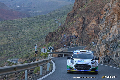 Josh McErlean - Eoin Treacy
50º Rally Islas Canarias - Rally of Spain 2026. Ford Puma Rally1 (YX22 FCE). Clasificado 8º.
M-Sport Ford WRT

Del 23 al 26 de Abril, Cavle
Superficie: asfalto

El Rallye constaba de 3 etapas con un total de 1309.16 km de los que 301.30 km divididos en 18 tramos eran cronometrados (uno de ellos fue cancelado SS3 Tejeda - San Mateo 1 de 18,62 km.
La cancelación se debió a que vehículos de espectadores estaban estacionados ilegalmente dentro de un área protegida cerca del escenario).
Se encontraron más de 100 vehículos en la zona.

Tomaron la salida 58 equipos, finalizaron 51.

© Martín Graña

Palabras clave: Ford;Puma;Rally1;Canarias;España;Spain;2026