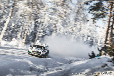 Jon Armstrong - Shane Byrne
73º Rally Sweden 2026. Ford Puma Rally1 (YX22 FCD). Clasificado 8º.
M-Sport Ford WRT

Del 12 al 15 de Febrero, Umeå.
Superficie: nieve - hielo.

El Rallye constaba de 3 etapas con un total de 1069.44 km de los que 300.66 km divididos en 18 tramos eran cronometrados.

Tomaron la salida 57 equipos, finalizaron 48.

© Hannes Dannenberg

Palabras clave: Ford;Puma;Suecia;2026;Rally1