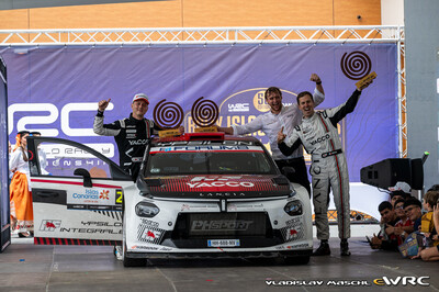 Yohan Rossel - Arnaud Dunand
50º Rally Islas Canarias - Rally of Spain 2026. Lancia Ypsilon Rally2 HF Integrale (HH-688-NV). Clasificado 9º y 1º en WRC2
Lancia Corse HF

Del 23 al 26 de Abril, Cavle
Superficie: asfalto

El Rallye constaba de 3 etapas con un total de 1309.16 km de los que 301.30 km divididos en 18 tramos eran cronometrados (uno de ellos fue cancelado SS3 Tejeda - San Mateo 1 de 18,62 km.
La cancelación se debió a que vehículos de espectadores estaban estacionados ilegalmente dentro de un área protegida cerca del escenario).
Se encontraron más de 100 vehículos en la zona.

Tomaron la salida 58 equipos, finalizaron 51.

© Vladislav Maschl

Palabras clave: Lancia;Ypsilon;Rally2;Integrale;Canarias;España;Spain;2026