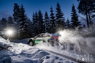 Josh McErlean - Eoin Treacy
73º Rally Sweden 2026. Ford Puma Rally1 (YX22 FCE). Clasificado 9º.
M-Sport Ford WRT

Del 12 al 15 de Febrero, Umeå.
Superficie: nieve - hielo.

El Rallye constaba de 3 etapas con un total de 1069.44 km de los que 300.66 km divididos en 18 tramos eran cronometrados.

Tomaron la salida 57 equipos, finalizaron 48.

© Honza Fronek

Palabras clave: Ford;Puma;Suecia;2026;Rally1