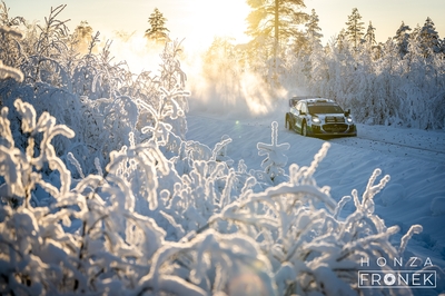 Josh McErlean - Eoin Treacy
73º Rally Sweden 2026. Ford Puma Rally1 (YX22 FCE). Clasificado 9º.
M-Sport Ford WRT

Del 12 al 15 de Febrero, Umeå.
Superficie: nieve - hielo.

El Rallye constaba de 3 etapas con un total de 1069.44 km de los que 300.66 km divididos en 18 tramos eran cronometrados.

Tomaron la salida 57 equipos, finalizaron 48.

© Honza Fronek

Palabras clave: Ford;Puma;Suecia;2026;Rally1