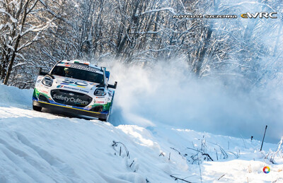 Josh McErlean - Eoin Treacy
73º Rally Sweden 2026. Ford Puma Rally1 (YX22 FCE). Clasificado 9º.
M-Sport Ford WRT

Del 12 al 15 de Febrero, Umeå.
Superficie: nieve - hielo.

El Rallye constaba de 3 etapas con un total de 1069.44 km de los que 300.66 km divididos en 18 tramos eran cronometrados.

Tomaron la salida 57 equipos, finalizaron 48.

© Mateusz Szczerba

Palabras clave: Ford;Puma;Suecia;2026;Rally1