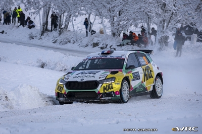 Eric Camilli - Thibault de la Haye
94º Rallye Automobile de Monte-Carlo 2026. Skoda Fabia RS Rally2 (11R 0878). Clasificado 10º.

Del 22 al 25 de Enero, Gap - Monaco.
Superficie: asfalto - nieve.

El Rally constaba de 4 etapas con un total de 1553.22 km de los que 339.15 km divididos en 17 tramos eran cronometrados.

Tomaron la salida 65 equipos, finaluizaron 48.

© Petr Sagner

Palabras clave: Skoda;Fabia;Rally2;Montecarlo;2026