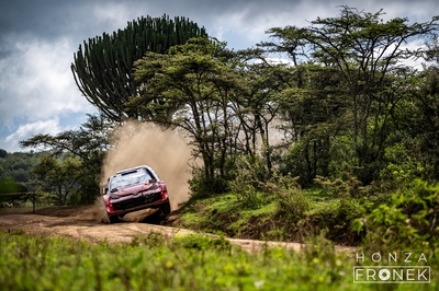 Sébastien Ogier - Lanais Vincent
74º Safari Rally Kenya 2026. Toyota GR Yaris Rally1 (A-7664). Clasificado 11º.
Toyota Gazoo Racing WRT

Del 12 al 15 de Marzo, Naivasha.
Superficie: tierra.

El Rally constaba de 4 etapas con un total de 1205.46 km de los que 338.34 km divididos en 20 tramos eran cronometrados.

Tomaron la salida 41 equipos, finalizaron 29.

© Honza Fronek

Palabras clave: Toyota;Yaris;Rally1;Kenya;2026