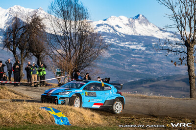 Chris Ingram- Alexander Kihurani
94º Rallye Automobile de Monte-Carlo 2026. Toyota GR Yaris Rally2 (S V7N). Clasificado 12º.

Del 22 al 25 de Enero, Gap - Monaco.
Superficie: asfalto - nieve.

El Rally constaba de 4 etapas con un total de 1553.22 km de los que 339.15 km divididos en 17 tramos eran cronometrados.

Tomaron la salida 65 equipos, finaluizaron 48.

© Vladislav Maschl

Palabras clave: Toyota;Yaris;Rally2;Montecarlo;2026