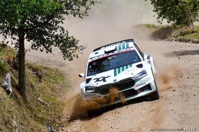 Andreas Mikkelsen - Jørn Listerud
59º Vodafone Rally de Portugal 2026. Skoda Fabia RS Rally2 (8SZ F6E). Clasificado 13º y 3º en WRC2.
Toksport WRT

Del 7 al 10 de Mayo, Matosinhos.
Superficie: tierra.

El Rallye constaba de 4 etapas con un total de 1874.58 km de los que 344.91 km divididos en 23 tramos eran cronometrados.

Tomaron la salida 67 equipos, finalizaron 47.

© João Ricardo Branco

Palabras clave: Skoda;Fabia;Rally2;Portugal;2026