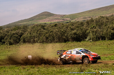 Efyn Evans - Scott Martin
74º Safari Rally Kenya 2026. Toyota GR Yaris Rally1 (A-7663). Clasificado 13º.
Toyota Gazoo Racing WRT

Del 12 al 15 de Marzo, Naivasha.
Superficie: tierra.

El Rally constaba de 4 etapas con un total de 1205.46 km de los que 338.34 km divididos en 20 tramos eran cronometrados.

Tomaron la salida 41 equipos, finalizaron 29.

© Vladislav Maschl

Palabras clave: Toyota;Yaris;Rally1;Kenya;2026