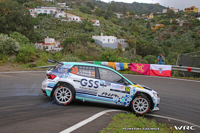 Jan Solans - Rodrigo Sanjuan
50º Rally Islas Canarias - Rally of Spain 2026. Skoda Fabia RS Rally2 (S 4874 BCM). Clasificado 16º.
PH.Ph

Del 23 al 26 de Abril, Cavle
Superficie: asfalto

El Rallye constaba de 3 etapas con un total de 1309.16 km de los que 301.30 km divididos en 18 tramos eran cronometrados (uno de ellos fue cancelado SS3 Tejeda - San Mateo 1 de 18,62 km.
La cancelación se debió a que vehículos de espectadores estaban estacionados ilegalmente dentro de un área protegida cerca del escenario).
Se encontraron más de 100 vehículos en la zona.

Tomaron la salida 58 equipos, finalizaron 51.

© Martín Graña

Palabras clave: Skoda;Fabia;Rally2;Canarias;España;Spain;2026