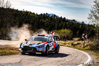 Adrien Fourmaux - Alexandre Coria
Croatia Rally 2026. Hyundai i20 N Rally1 (ALZ WR 917). Clasificado 30º
Hyundai Shell Mobis WRT

Del 9 al 12 de Abril, Cavle
Superficie: asfalto

El Rallye constaba de 3 etapas con un total de 1134 km de los que 300.28 km divididos en 20 tramos eran cronometrados.

Tomaron la salida 51 equipos, finalizaron 44.

© Jan Šmerda

Palabras clave: Croacia;Hyundai;Rally1;2026