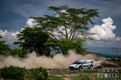 Josh McErlean - Eoin Treacy
74º Safari Rally Kenya 2026. Ford Puma Rally1 (YX22 FCE). Abandonó por motor en SS17 Oserengoni 1 de 18,22 km.
M-Sport Ford WRT

Del 12 al 15 de Marzo, Naivasha.
Superficie: tierra.

El Rally constaba de 4 etapas con un total de 1205.46 km de los que 338.34 km divididos en 20 tramos eran cronometrados.

Tomaron la salida 41 equipos, finalizaron 29.

© Honza Fronek

Palabras clave: Ford;Puma;Rally1;Kenya;2026