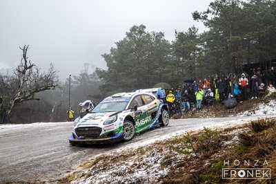 Josh McErlean - Eoin Treacy
94º Rallye Automobile de Monte-Carlo 2026. Ford Puma Rally1 (YX22 FCE). Abandonó por daños de accidente en SS17 La Bollène-Vésubie / Moulinet 2 (Powerstage) de 23,45 km.
M-Sport Ford WRT

Del 22 al 25 de Enero, Gap - Monaco.
Superficie: asfalto - nieve.

El Rally constaba de 4 etapas con un total de 1553.22 km de los que 339.15 km divididos en 17 tramos eran cronometrados.

Tomaron la salida 65 equipos, finaluizaron 48.

© Honza Fronek

Palabras clave: Ford;Puma;Rally1;Montecarlo;2026