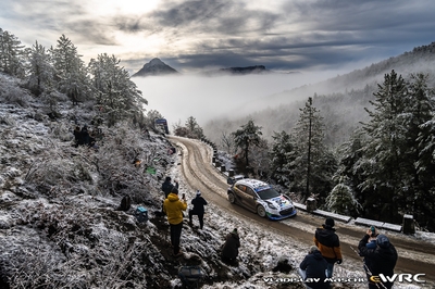 Josh McErlean - Eoin Treacy
94º Rallye Automobile de Monte-Carlo 2026. Ford Puma Rally1 (YX22 FCE). Abandonó por daños de accidente en SS17 La Bollène-Vésubie / Moulinet 2 (Powerstage)
M-Sport Ford WRT

Del 22 al 25 de Enero, Gap - Monaco.
Superficie: asfalto - nieve.

El Rally constaba de 4 etapas con un total de 1553.22 km de los que 339.15 km divididos en 17 tramos eran cronometrados.

Tomaron la salida 65 equipos, finaluizaron 48.

© Vladislav Maschl

Palabras clave: Ford;Puma;Rally1;Montecarlo;2026