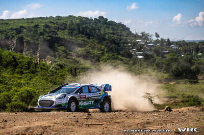 Josh McErlean - Eoin Treacy
74º Safari Rally Kenya 2026. Ford Puma Rally1 (YX22 FCE). Abandonó por motor en SS17 Oserengoni 1 de 18,22 km.
M-Sport Ford WRT

Del 12 al 15 de Marzo, Naivasha.
Superficie: tierra.

El Rally constaba de 4 etapas con un total de 1205.46 km de los que 338.34 km divididos en 20 tramos eran cronometrados.

Tomaron la salida 41 equipos, finalizaron 29.

© Vladislav Maschl

Palabras clave: Ford;Puma;Rally1;Kenya;2026