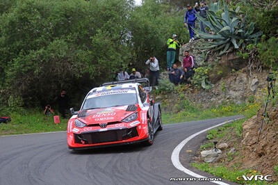 Oliver Solberg - Elliott Edmondson
50º Rally Islas Canarias - Rally of Spain 2026. Toyota GR Yaris Rally1 (A-7645). Abandonó por accidente en SS17 Ingenio - Valsequillo 2 de 25,93 km.
Toyota Gazoo Racing WRT

Del 23 al 26 de Abril, Cavle
Superficie: asfalto

El Rallye constaba de 3 etapas con un total de 1309.16 km de los que 301.30 km divididos en 18 tramos eran cronometrados (uno de ellos fue cancelado SS3 Tejeda - San Mateo 1 de 18,62 km.
La cancelación se debió a que vehículos de espectadores estaban estacionados ilegalmente dentro de un área protegida cerca del escenario).
Se encontraron más de 100 vehículos en la zona.

Tomaron la salida 58 equipos, finalizaron 51.

© Martín Graña

Palabras clave: Toyota;Yaris;Rally1;Canarias;España;Spain;2026