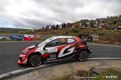 Oliver Solberg - Elliott Edmondson
50º Rally Islas Canarias - Rally of Spain 2026. Toyota GR Yaris Rally1 (A-7645). Abandonó por accidente en SS17 Ingenio - Valsequillo 2 de 25,93 km.
Toyota Gazoo Racing WRT

Del 23 al 26 de Abril, Cavle
Superficie: asfalto

El Rallye constaba de 3 etapas con un total de 1309.16 km de los que 301.30 km divididos en 18 tramos eran cronometrados (uno de ellos fue cancelado SS3 Tejeda - San Mateo 1 de 18,62 km.
La cancelación se debió a que vehículos de espectadores estaban estacionados ilegalmente dentro de un área protegida cerca del escenario).
Se encontraron más de 100 vehículos en la zona.

Tomaron la salida 58 equipos, finalizaron 51.

© Martín Graña

Palabras clave: Toyota;Yaris;Rally1;Canarias;España;Spain;2026