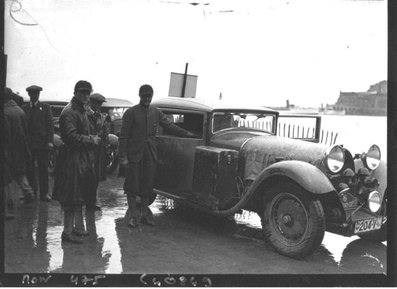 Louis Chiron
11º Rallye Automobile de Monte-Carlo 1932. Bugatti 50 (4900cc). Clasificado 9º.
Se inscribieron 118 equipos, tomaron la salida 93, finalizaron 64.
Palabras clave: Bugatti;Montecarlo;1932