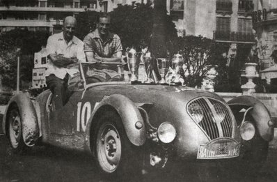 Donald M. Healey - Ian Appleyard
12º Rally Coupe del Alpes 1949, Healey Silverstone, Clasificado 3º@
Palabras clave: Healey;Alpes;1949