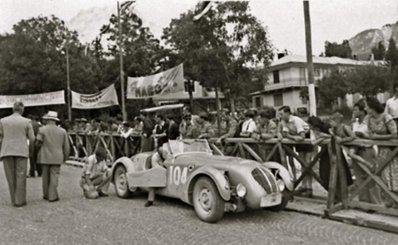 Donald M. Healey - Ian Appleyard
12º Rally Coupe del Alpes 1949, Healey Silverstone, Clasificado 3º@
Palabras clave: Healey;Alpes;1949