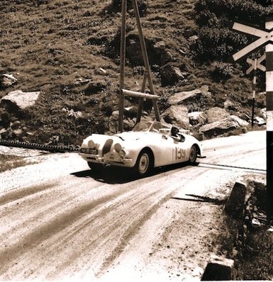 Ian Appleyard - Patricia Appleyard-Lyons
13º Rally Coupe des Alpes 1950, Jaguar XK120 Roadster, Clasificado 1º@
Palabras clave: Jaguar;Alpes;1950