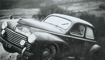 Lucien Crapez - Jean Pairard
20º Rallye Automobile de Monte-Carlo 1950. Peugeot 203 (9316-RS).

Después de hacer 3.140km, Madrid, San Sebastian, Burdeos, Tours, Reims, París, Nevers, Lyon, Valence, Digne, Grasse y Monte-Carlo, con tormenta de nieve en la región de Tours, llegó con el eje roto y una hora tarde al control horario de Mónaco... Fue excluido.

Del 22 al 27 de Enero.
Superficie: asfalto - nieve.

Tomaron la salida 293 equipos, finalizaron 135.@
Palabras clave: Peugeot;Montecarlo;1950;nieve