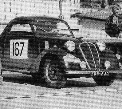 Y. Lesur - L. Pinchinatti
11º Rallye Automobile de Monte-Carlo 1951. Simca 8 1100 (286-E30). Clasificado 21º.

Del 22 al 29 de Enero.
Superficie: asfalto - nieve.

Se inscribieron 362 equipos, tomaron la salida 337, finalizaron 281.@
Palabras clave: Simca;Montecarlo;1951