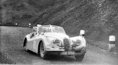 George M -  G. Samworth
14º Rally Coupe des Alpes 1951, Jaguar XK120 Roadster, Retirado@
Palabras clave: Jaguar;Alpes;1951