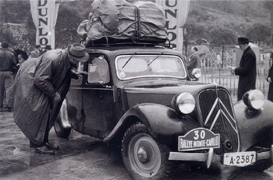 R. Gilles - Lars Löfström
11º Rallye Automobile de Monte-Carlo 1951. Citröen 11 BL (A-2387). Clasificado 259º.

Del 22 al 29 de Enero.
Superficie: asfalto - nieve.

Se inscribieron 362 equipos, tomaron la salida 337, finalizaron 281.@
Palabras clave: Citroen;Montecarlo;1951
